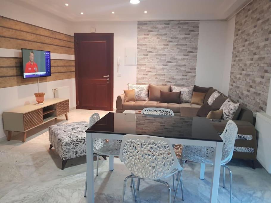 Lovely Apartment Near Tunis Mall - Lac2 Tunis Eksteriør billede